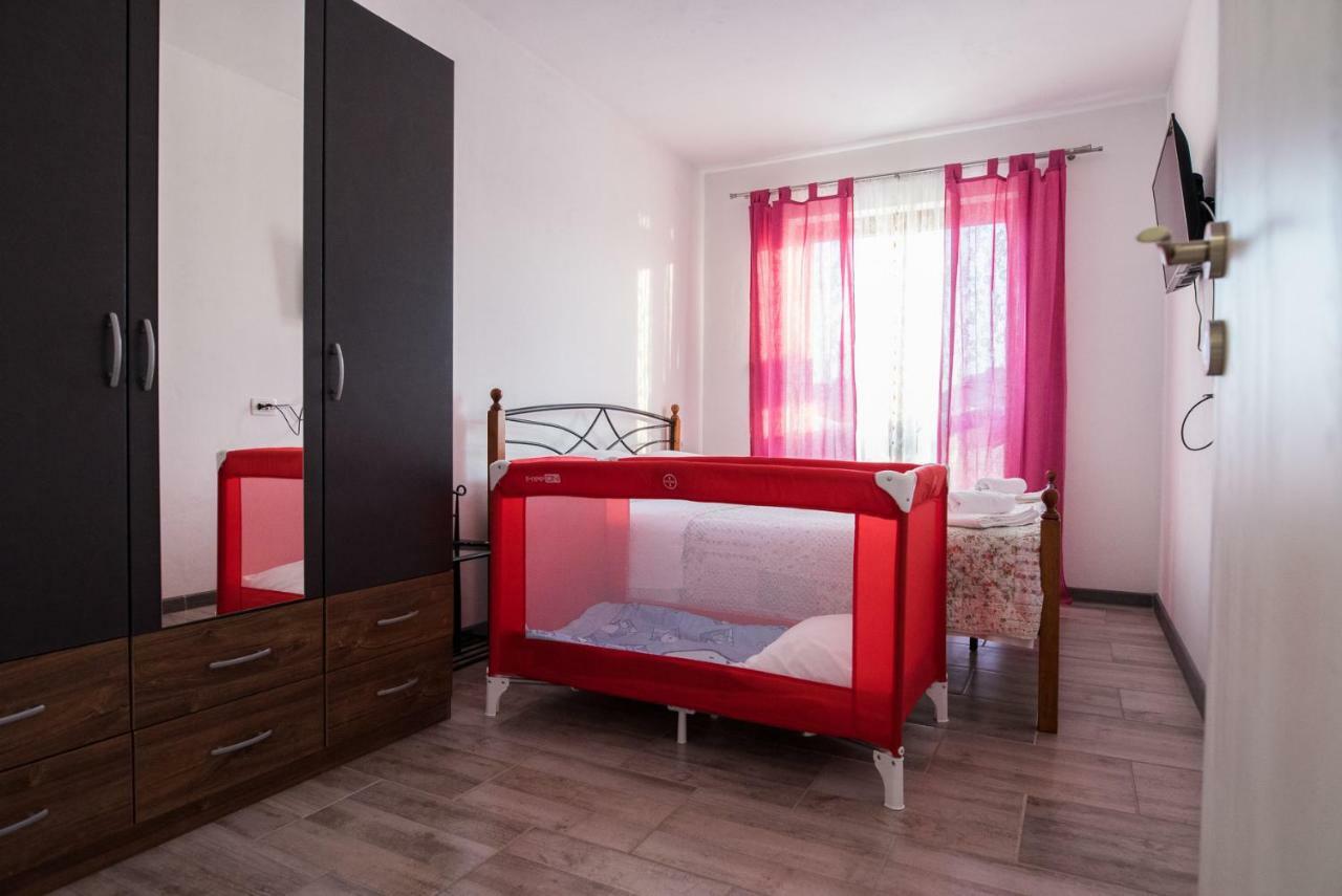 Apartments Mario Malinska Extérieur photo